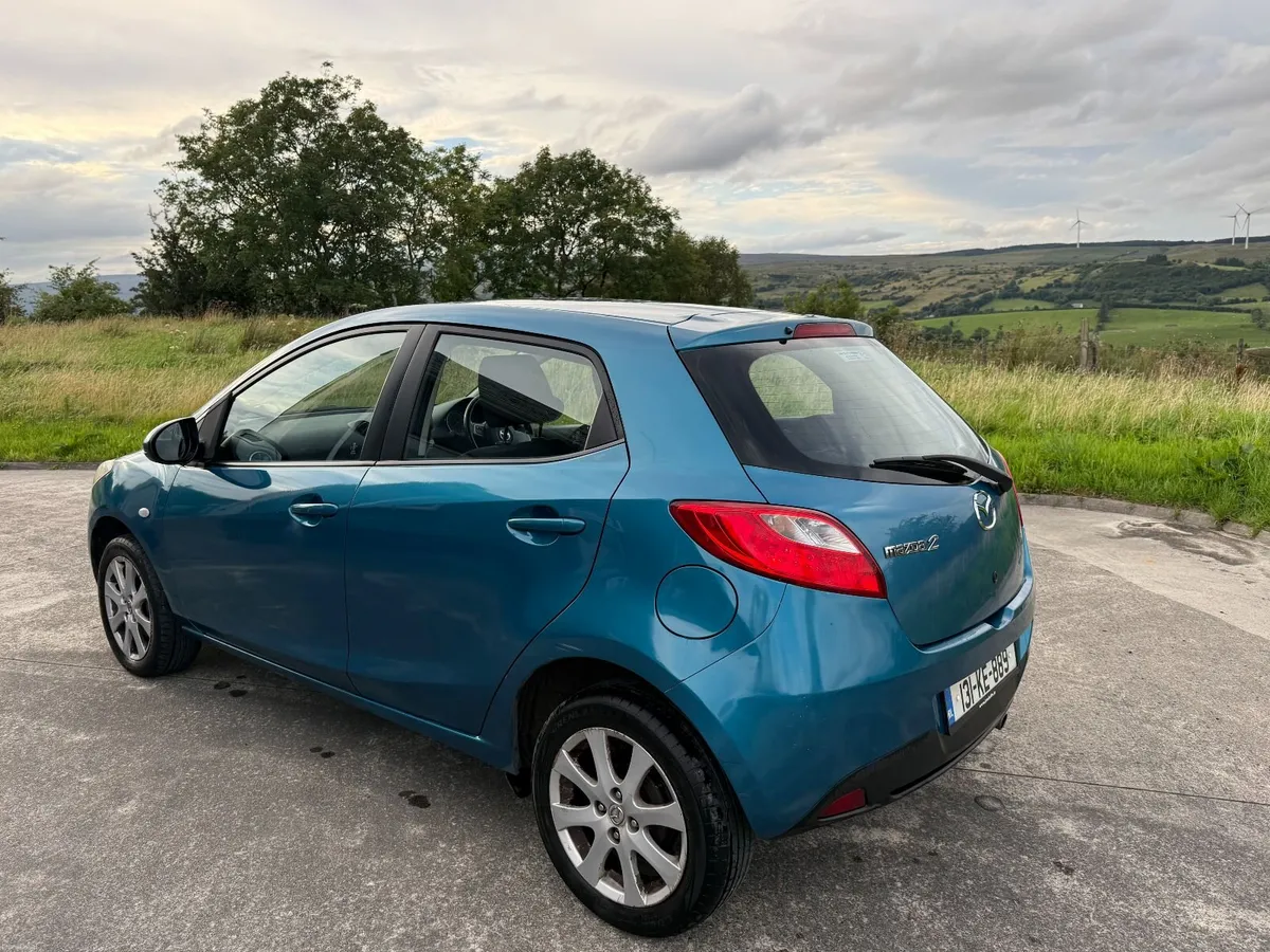 Mazda Mazda2 2013 - Image 3