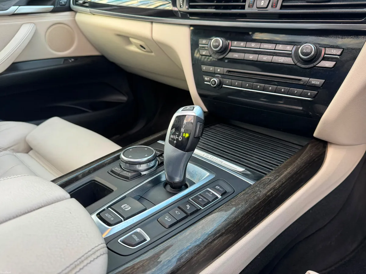 BMW X5 2017 - Image 6