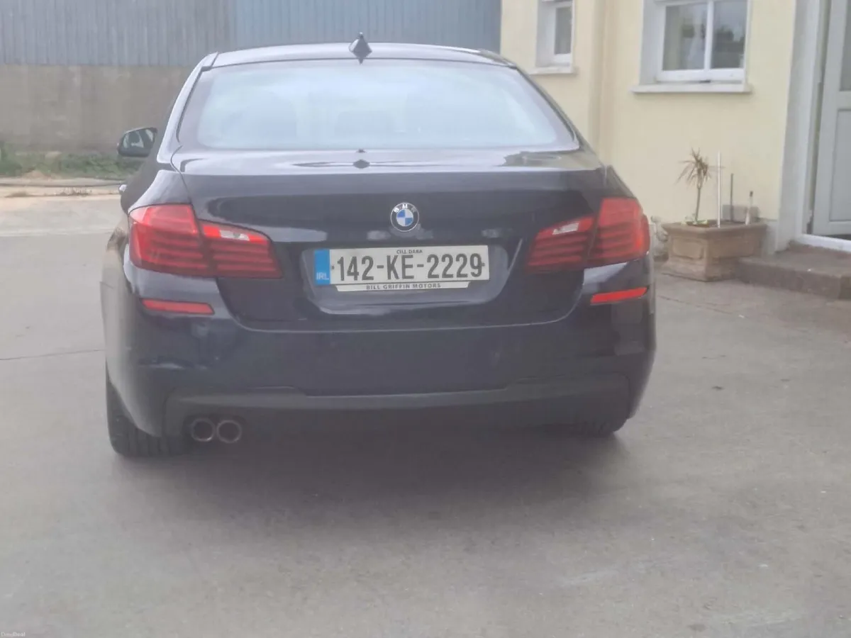 BMW 5-Series 2014  520d M-sport - Image 3
