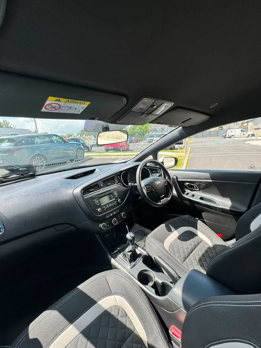 Kia Ceed 2017 - Image 3