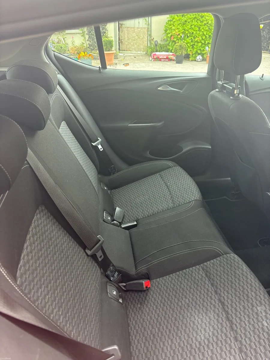 2018 Opel Astra SRI 1.6 CDTi - Image 6