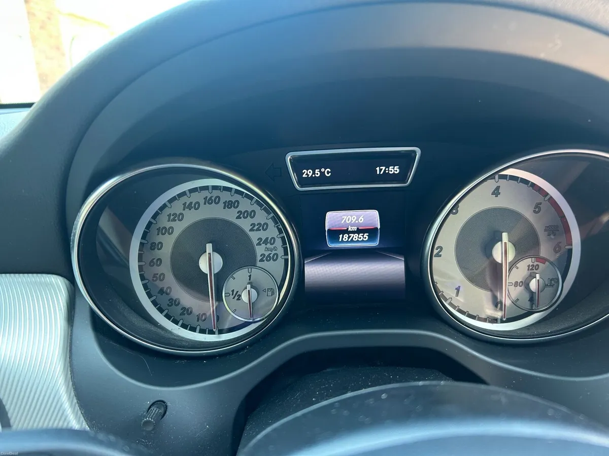 Mercedes-Benz CLA 2016 - Image 2