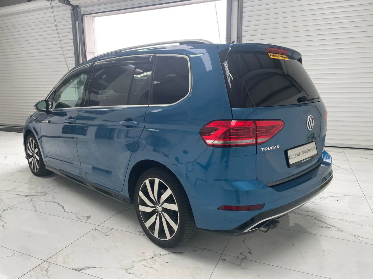 VOLKSWAGEN TOURAN 1.4 TSI R-LINE AUTO - Image 6