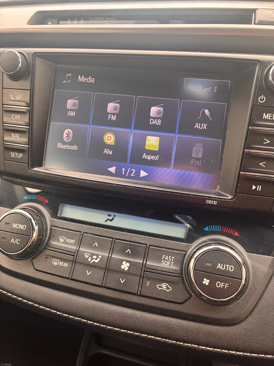 Toyota RAV4 2017 - Image 4