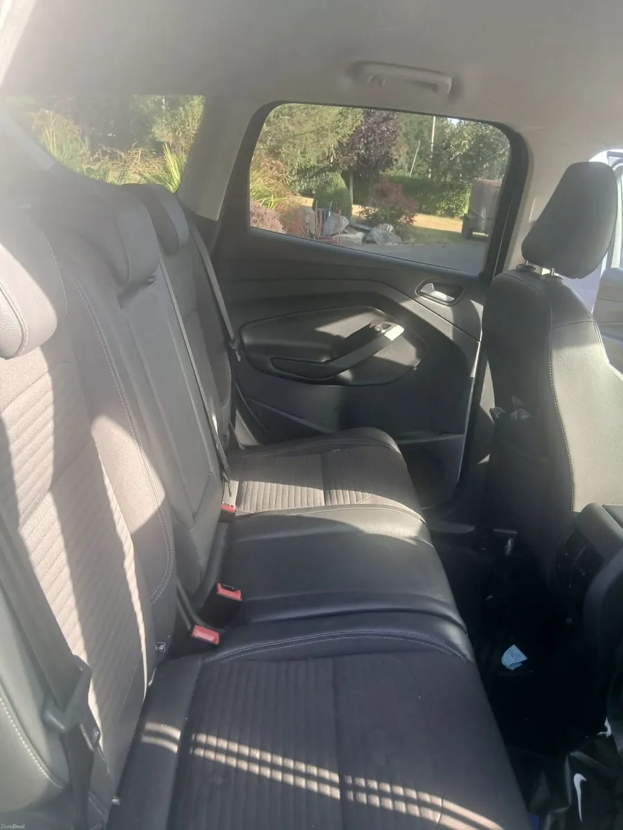 Ford Kuga 2017 - Image 3
