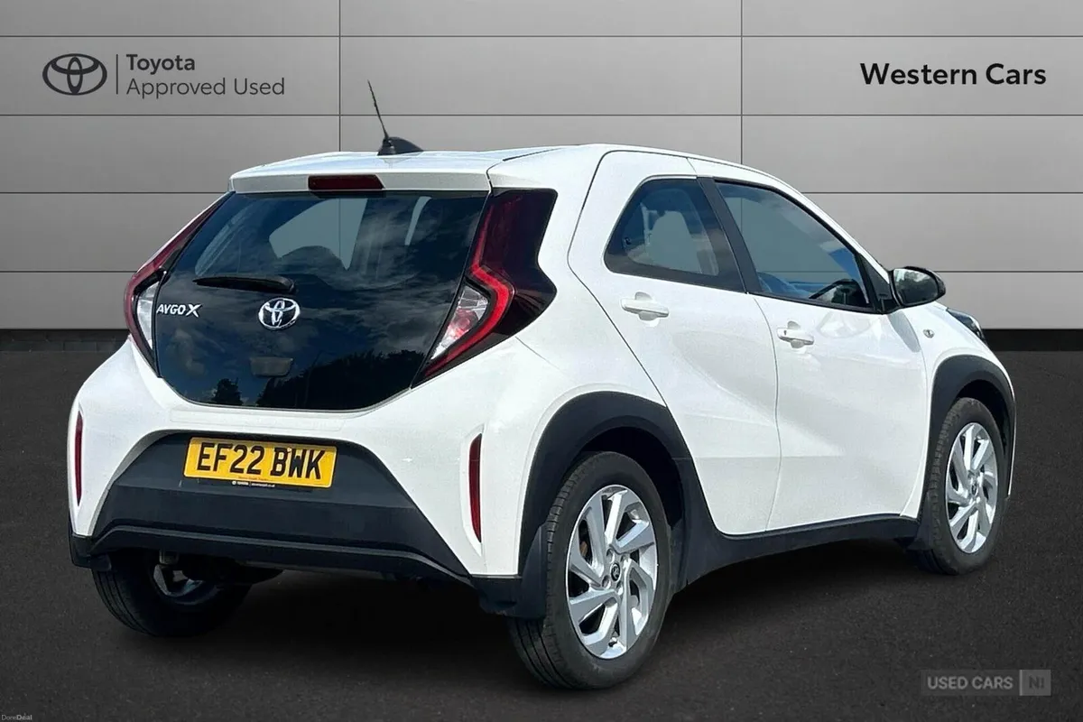 Toyota Aygo X 1.0 VVT-i Pure Euro 6 (s/s) 5dr - Image 2