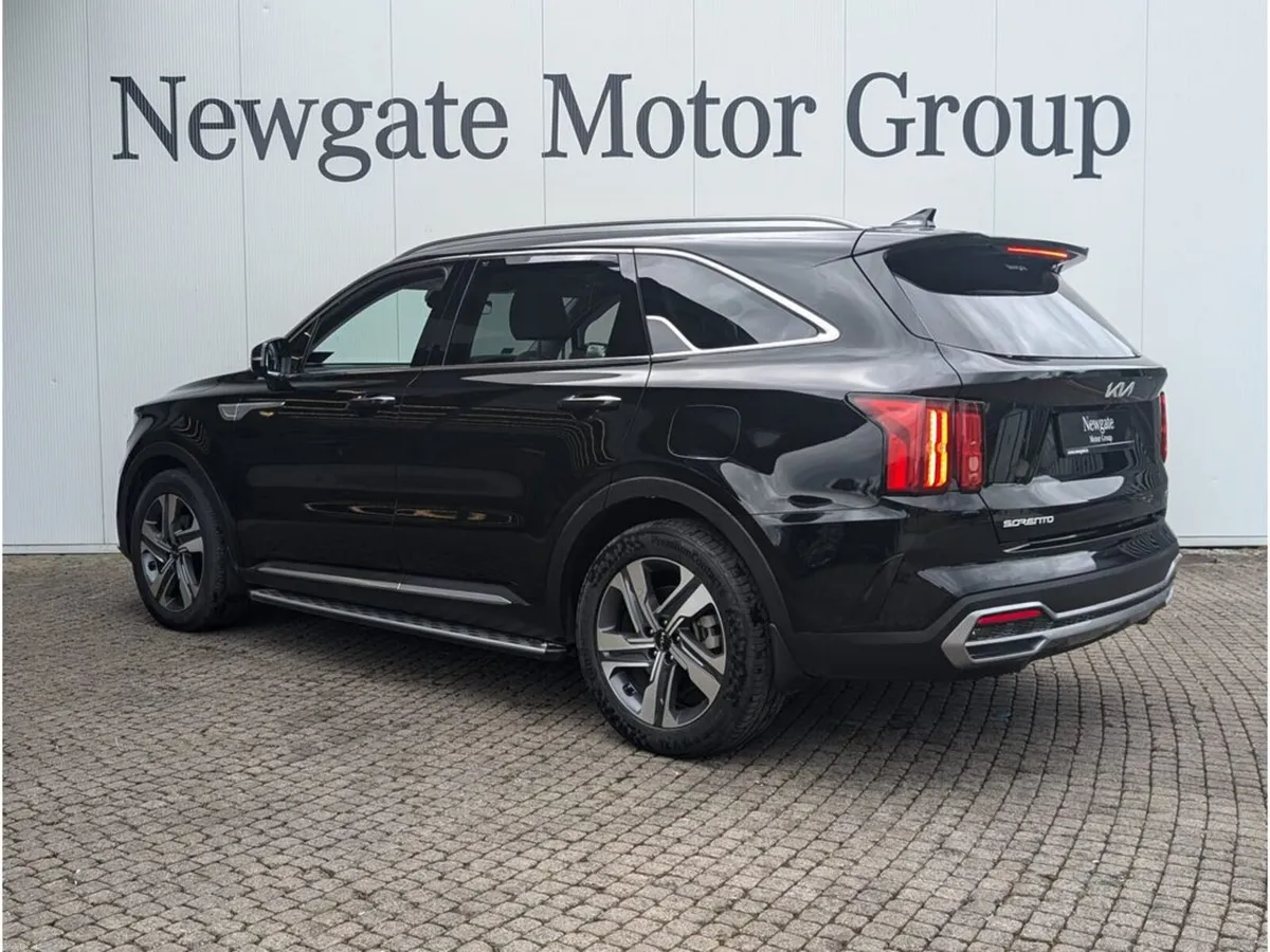 Kia Sorento Phev MY23 SAM K4 - TOP SPEC - Image 4