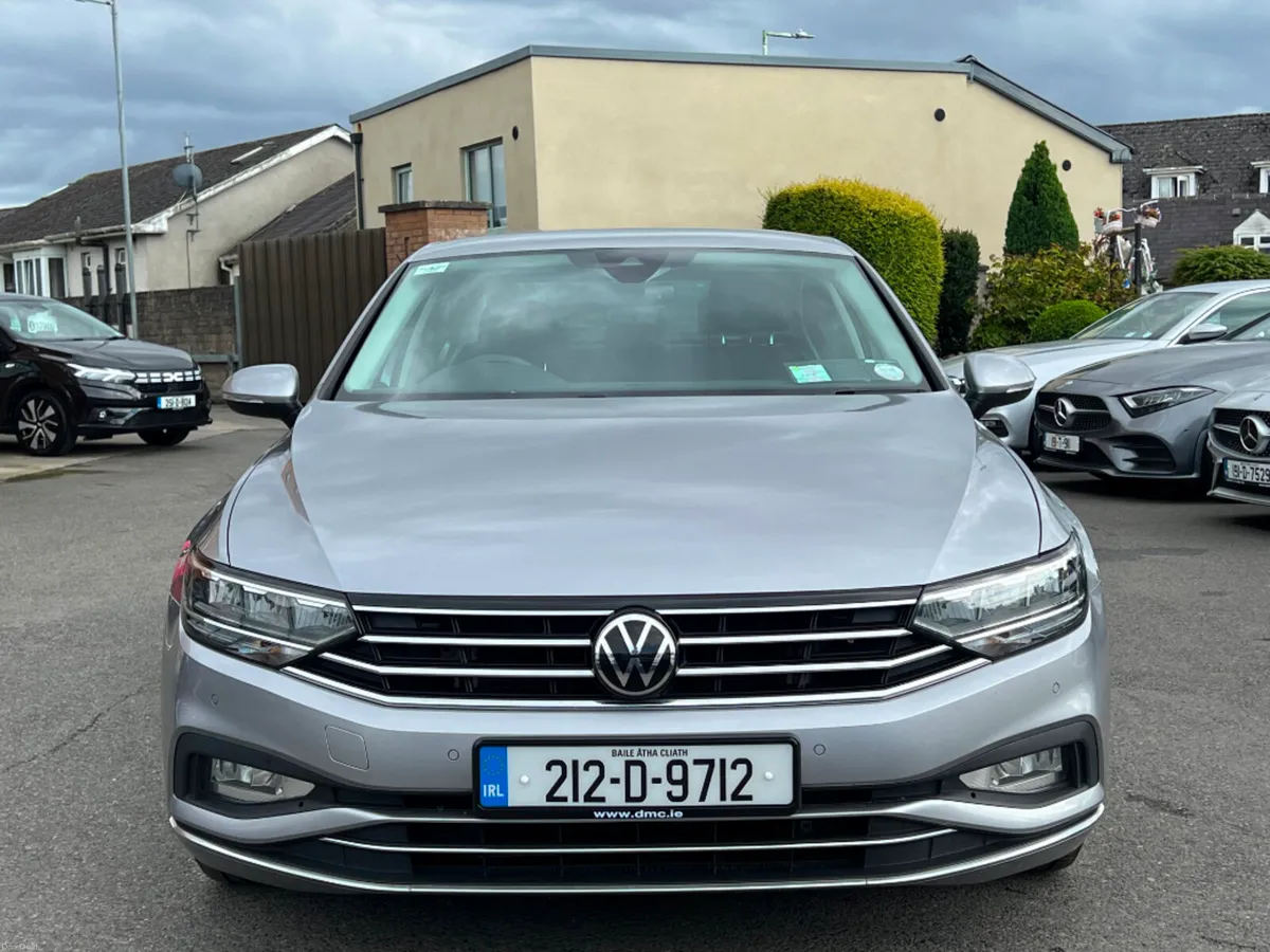 Volkswagen Passat ELEGANCE 2.0TDI 150BHP *HIGH SPE - Image 2
