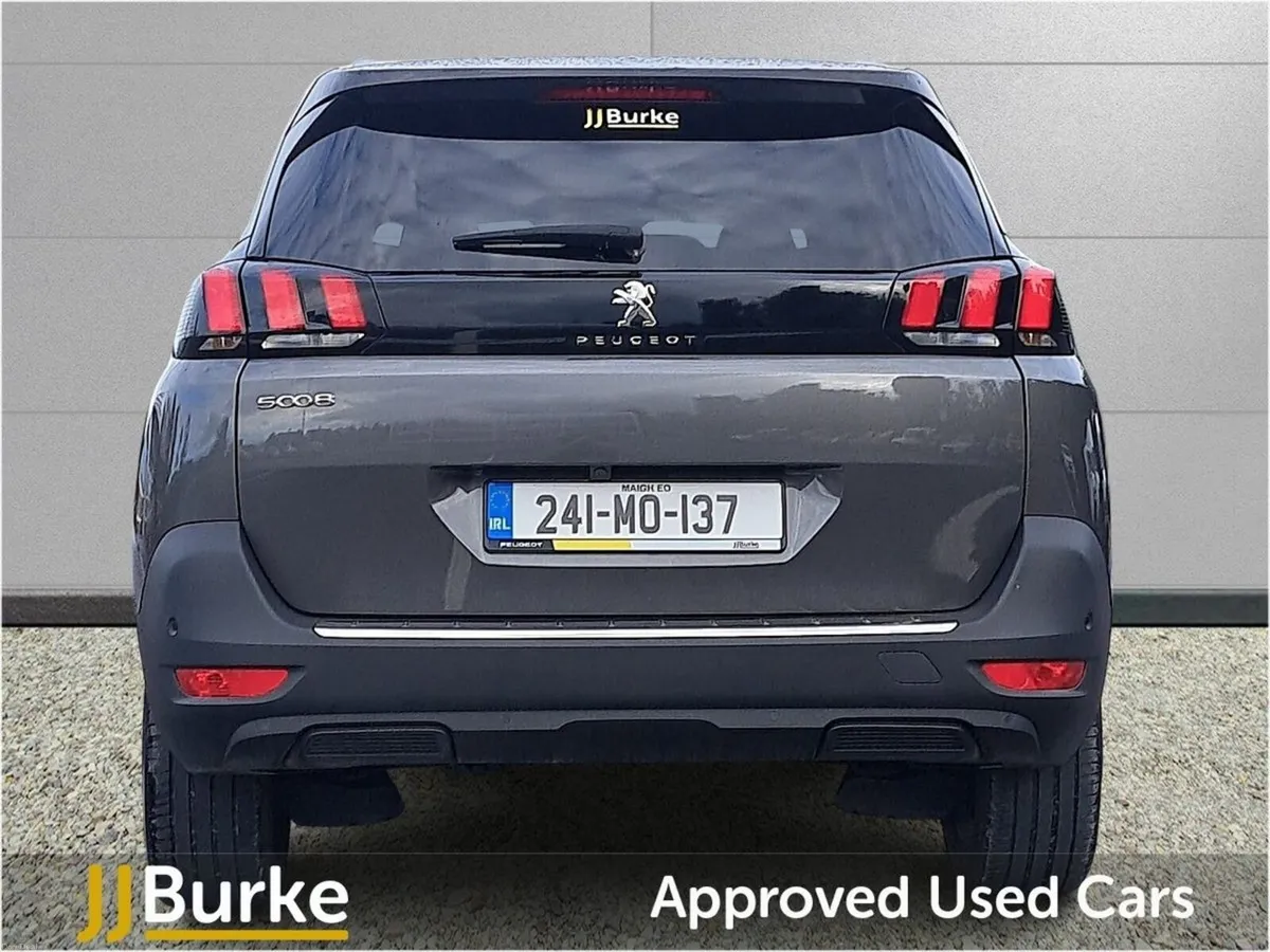 Peugeot 5008 1.5 BlueHDi 130bhp Allure Auto - Image 5