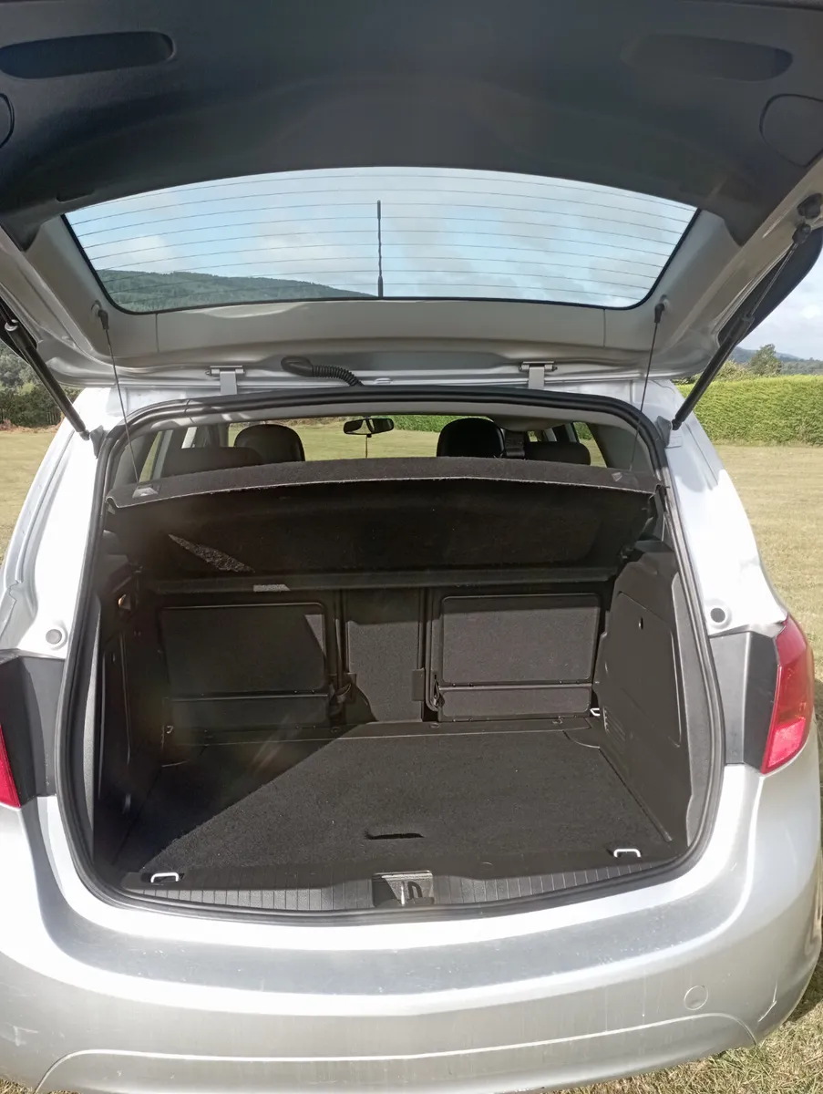 ~Opel Meriva 2015~ - Image 5