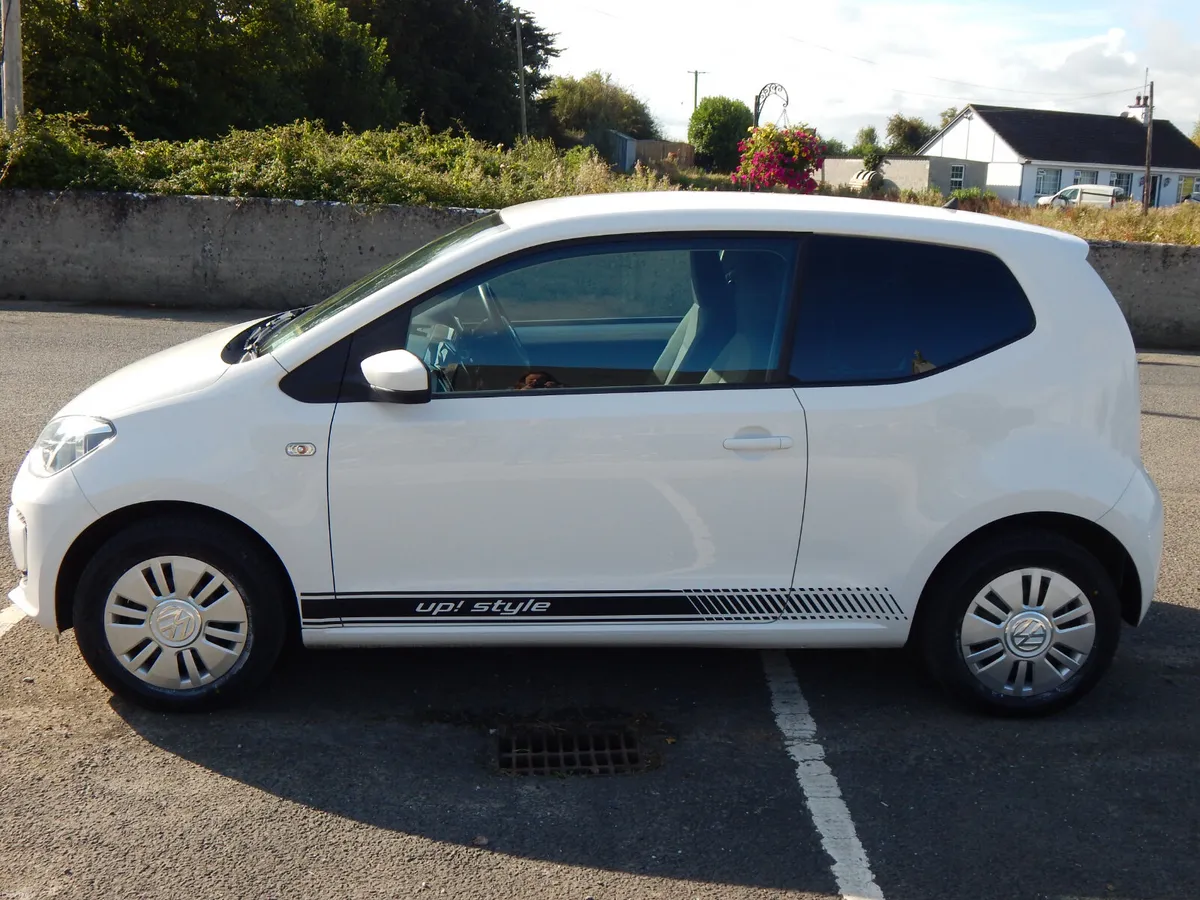 2016 Volkswagen up Auto Tax & Test 10/28 - Image 5