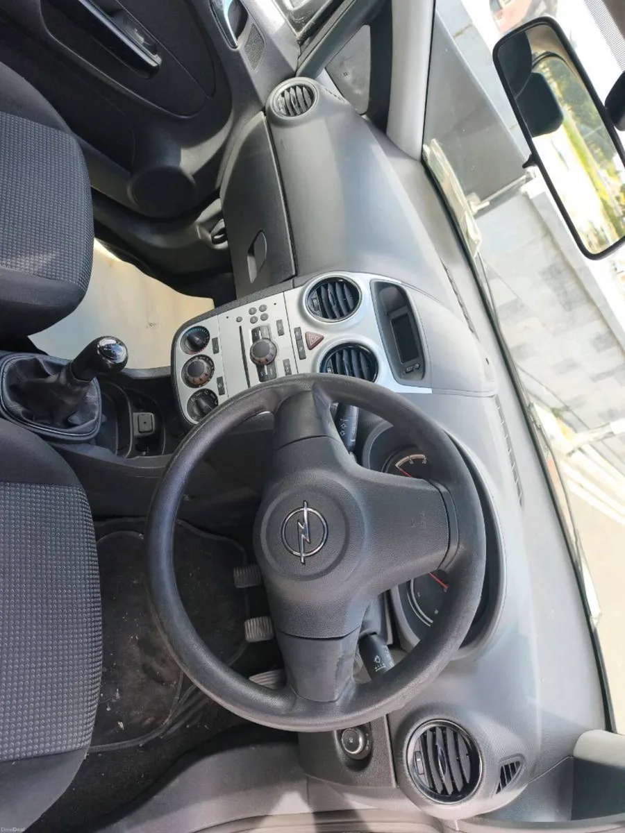 Opel Corsa - Image 5