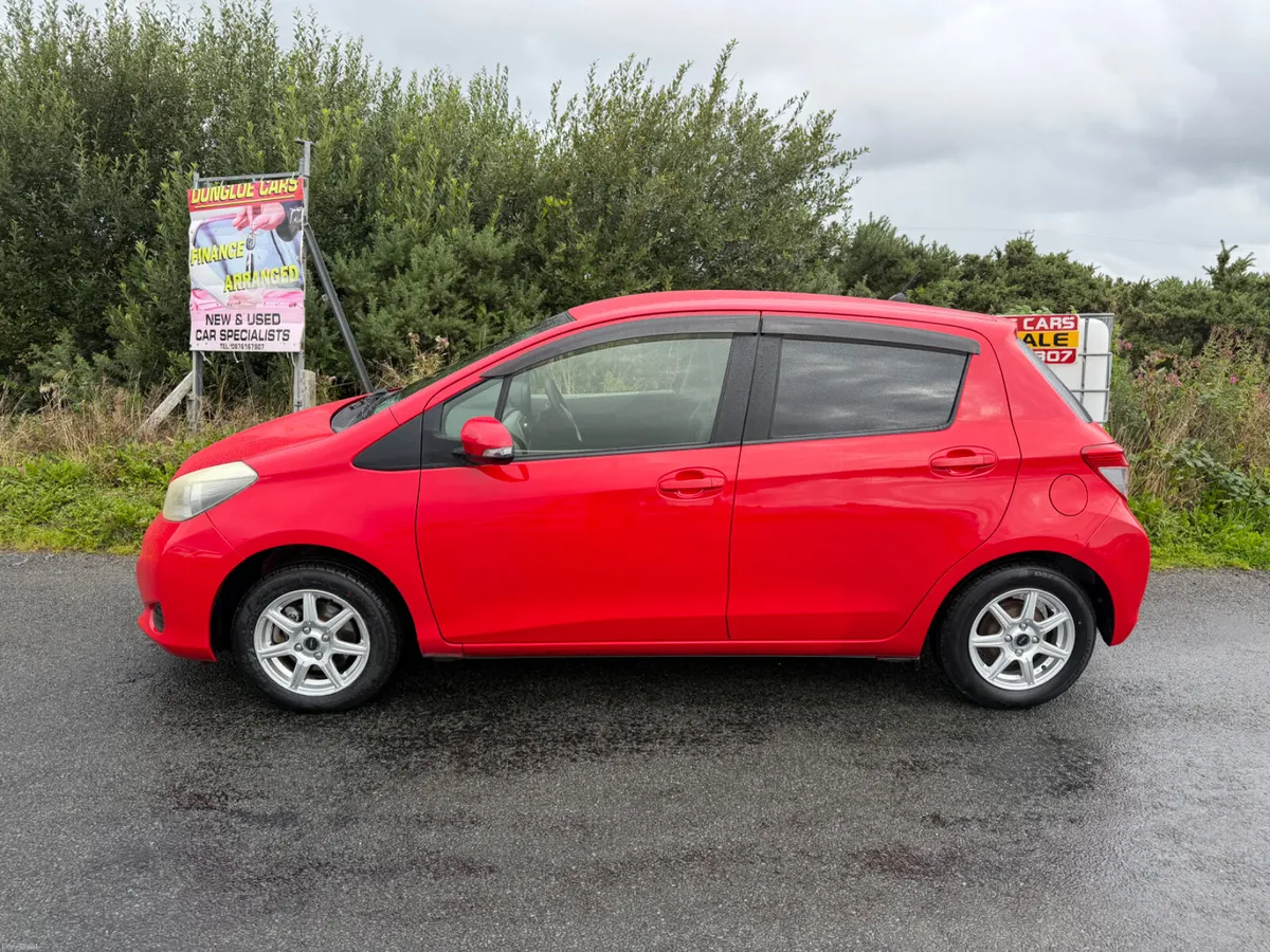 Toyota Vitz 2013 - Image 2