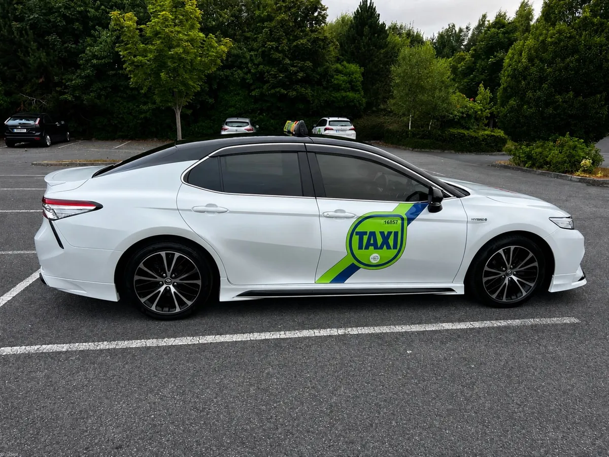 Toyota Camry WS 2019 - Image 3