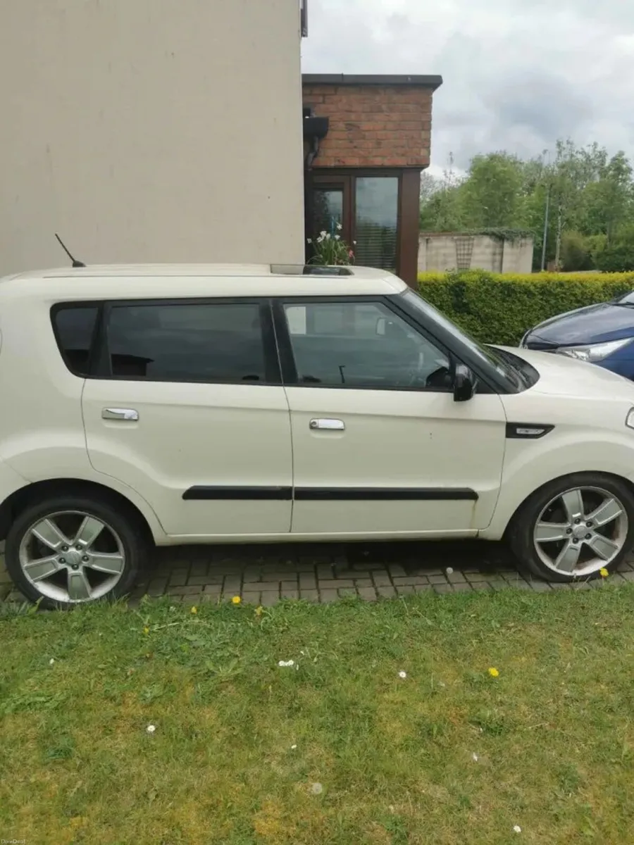 Kia Soul 2009 - Manual 1.6L Diesel - NEW NCT - Image 1