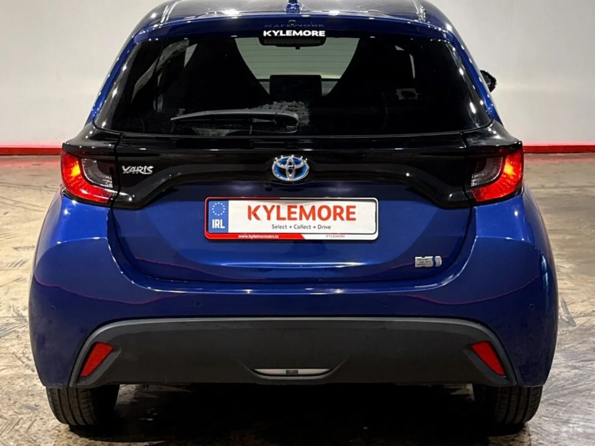Toyota Yaris 1.5 HYBRID AUTOMATIC - PUSH BUTTON ST - Image 4