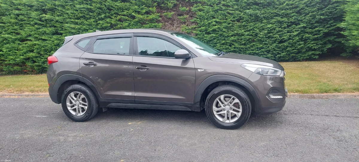 Hyundai Tucson 2015 - Image 2