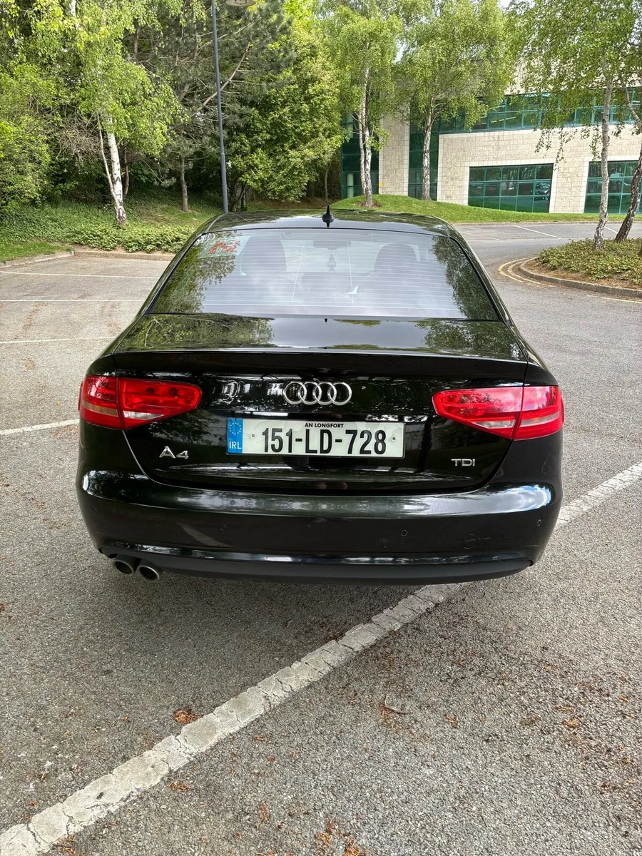 Audi A4 2015 - Image 3