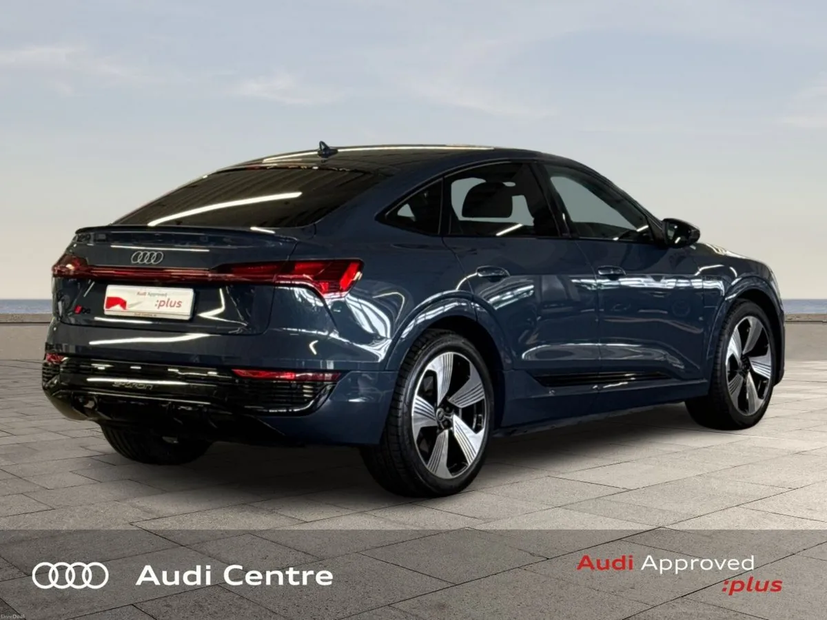 Audi Q8 SB 50ETRON QUATTRO 250KW SLINE - Image 3