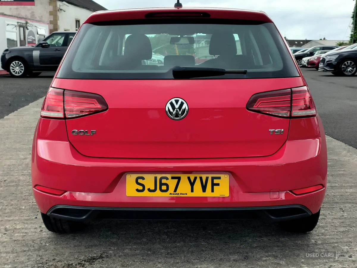 2017 Volkswagen Golf 1.0 TSI 5 Door - Image 6