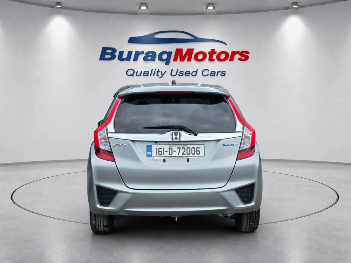 Honda Fit 1.5L Hybrid | L-Package | **Lowe Mileage - Image 5