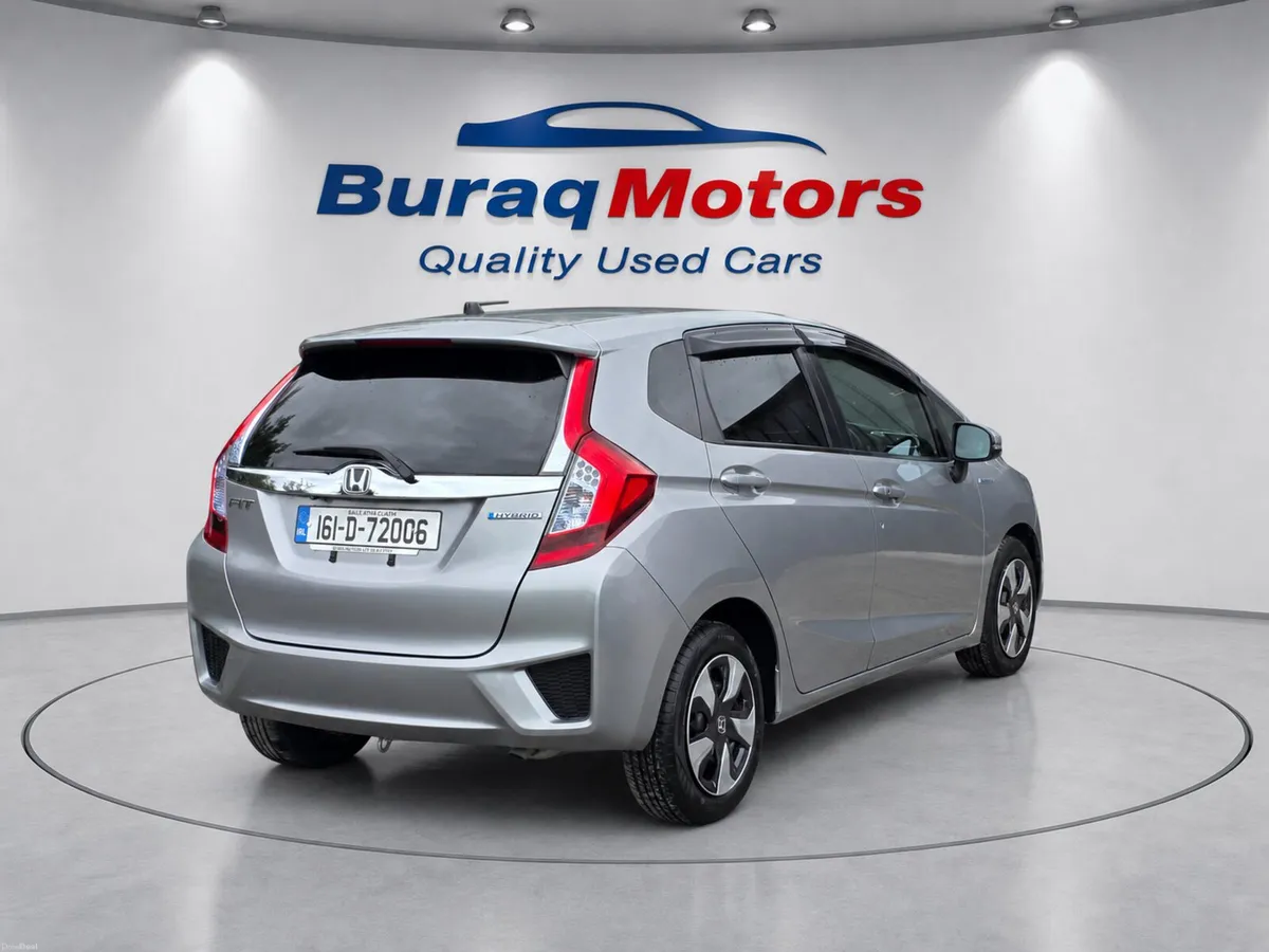Honda Fit 1.5L Hybrid | L-Package | **Lowe Mileage - Image 6
