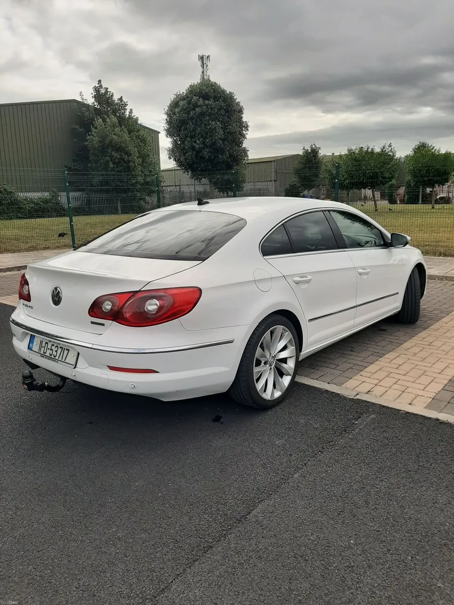 Volkswagen Passat CC 2011, 2.0 diesel manual. - Image 1
