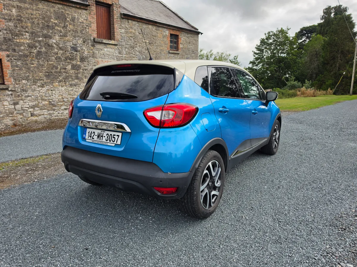 Renault Captur 1.2 auto ( new NCT  and tax ) - Image 6