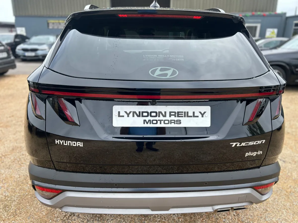 Hyundai Tucson ultimate  phev - Image 6