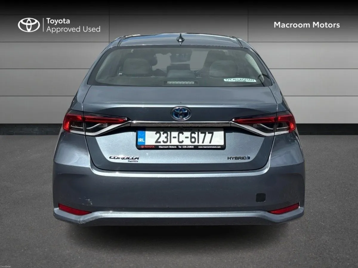 Toyota Corolla LUNA 4DR - Image 4
