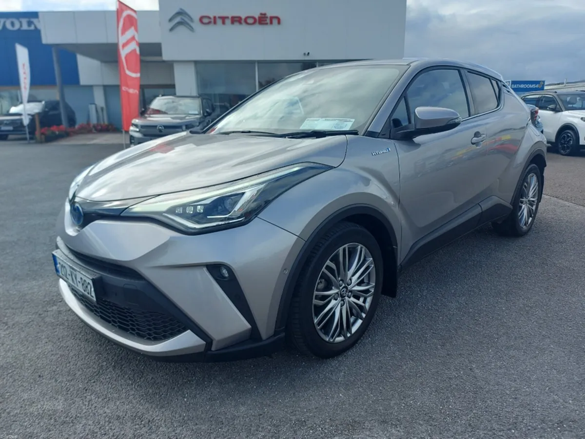 Toyota C-HR 1.8 HYBRID SOL AUTO 4DR - Image 1
