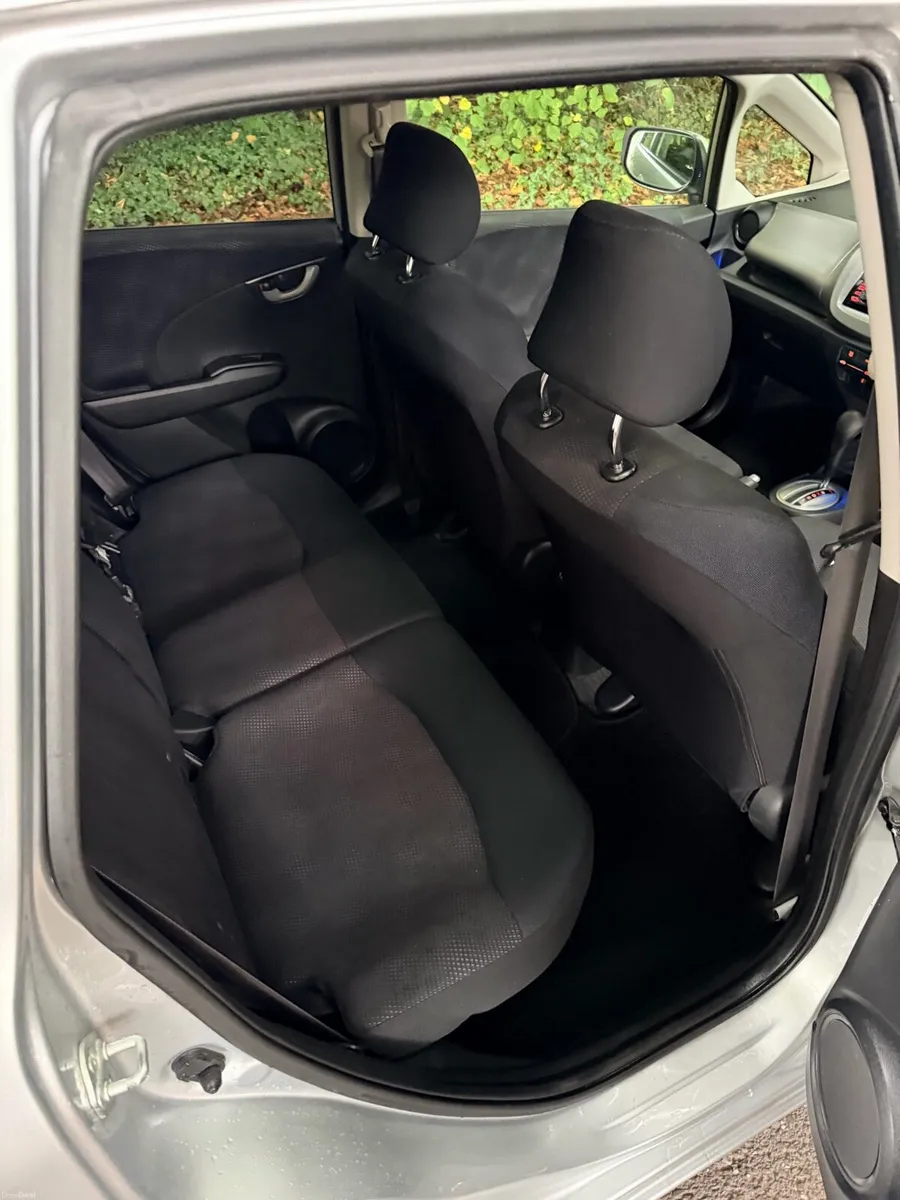 Honda fit - Image 5