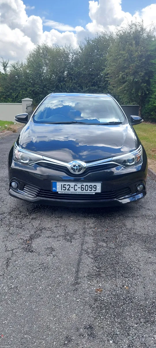 Toyota Auris 2015 - Image 4