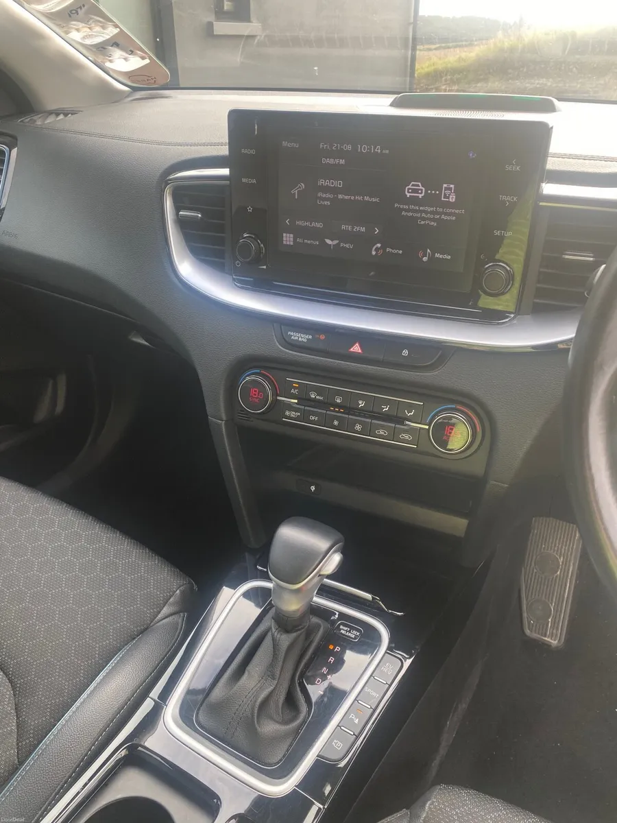 Kia XCeed 2023 - Image 4