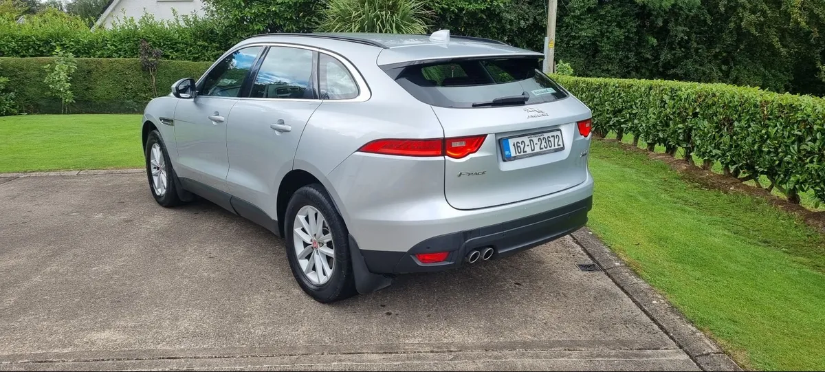 162 Jaguar F-Pace 2.0 AWD Prestige - Image 6
