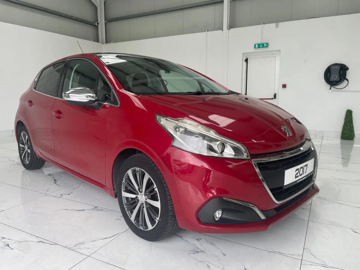 2017 Peugeot 208 - Image 2