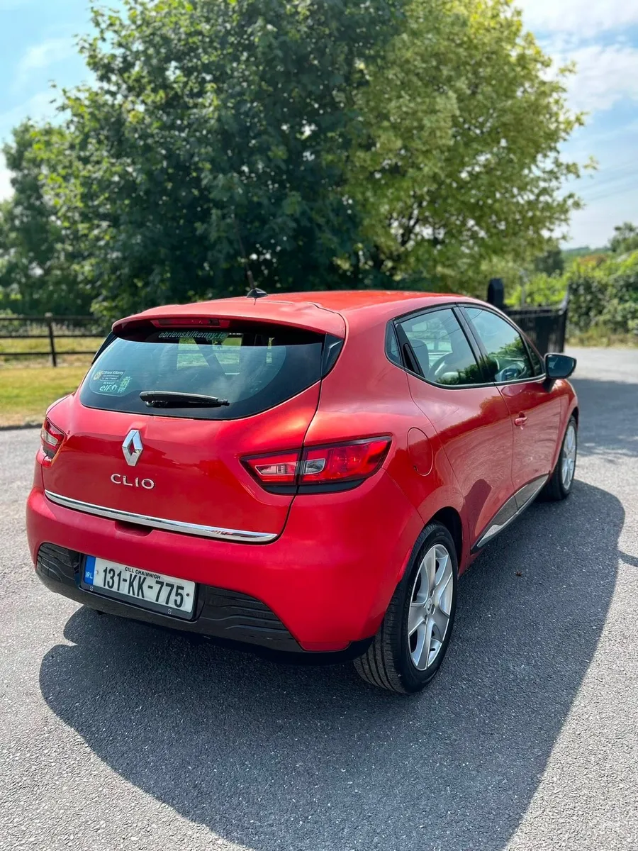 2013 Renault clio 1.2 petrol - Image 3