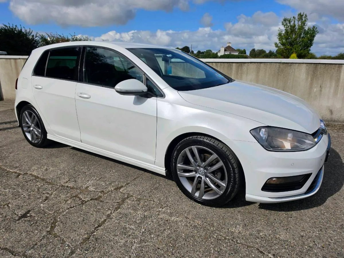 2014 Volkswagen Golf 1.6Tdi Automatic R-Line - Image 2