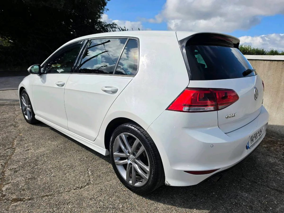2014 Volkswagen Golf 1.6Tdi Automatic R-Line - Image 5