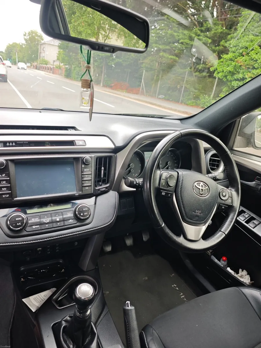 Toyota RAV4  Sport 2016 - Image 1