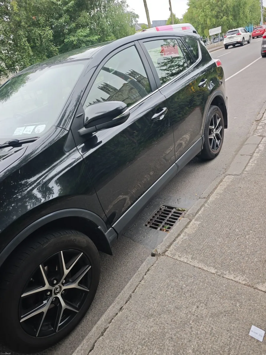 Toyota RAV4  Sport 2016 - Image 3