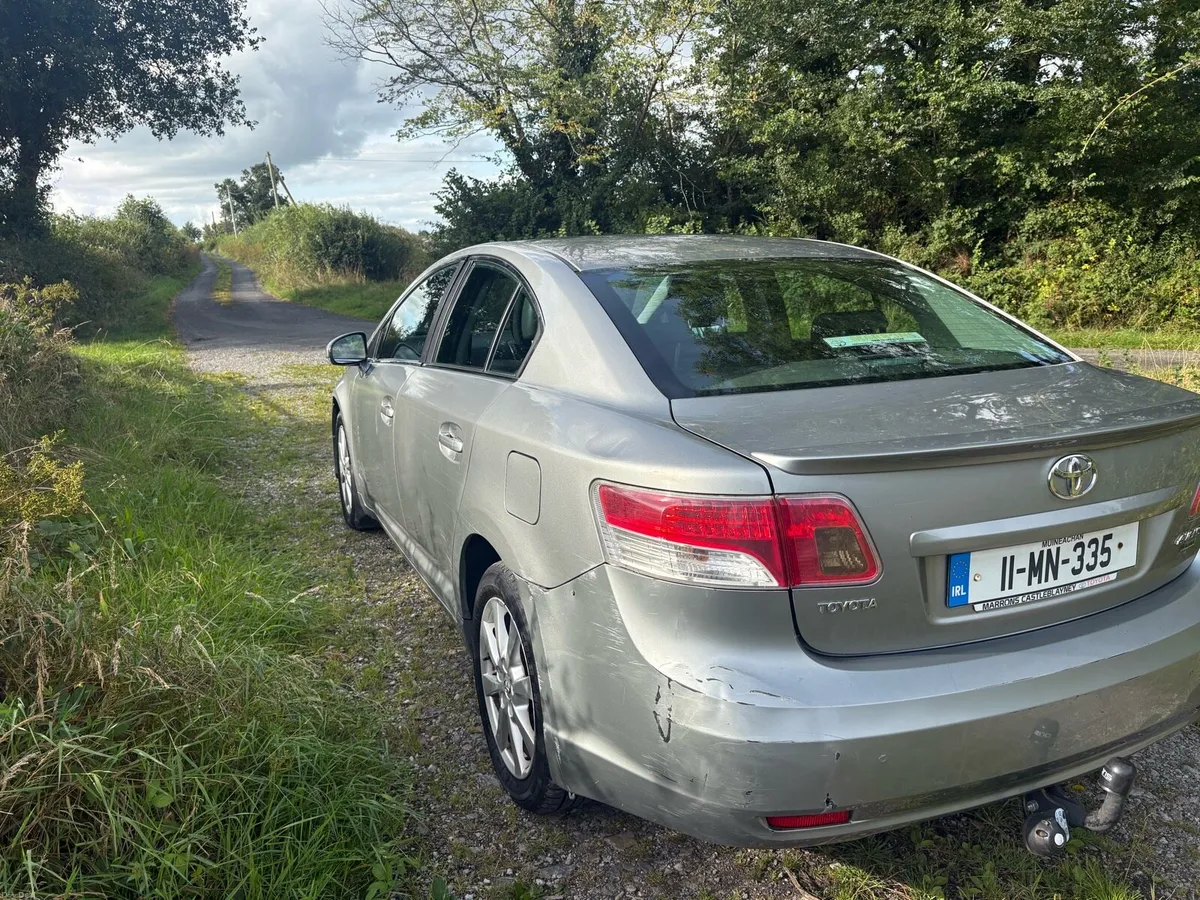 2011 Toyota Avensis For Sale - Image 6