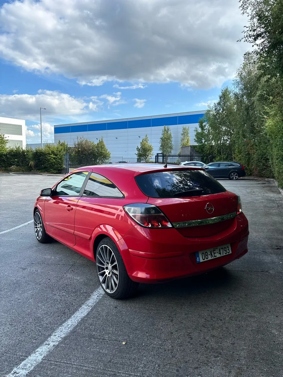 Opel Astra GTC SXI Coupe 1.4 - Image 6