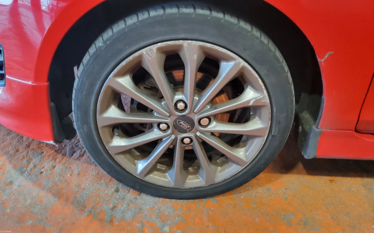 Ford Fiesta 2017 - Image 5