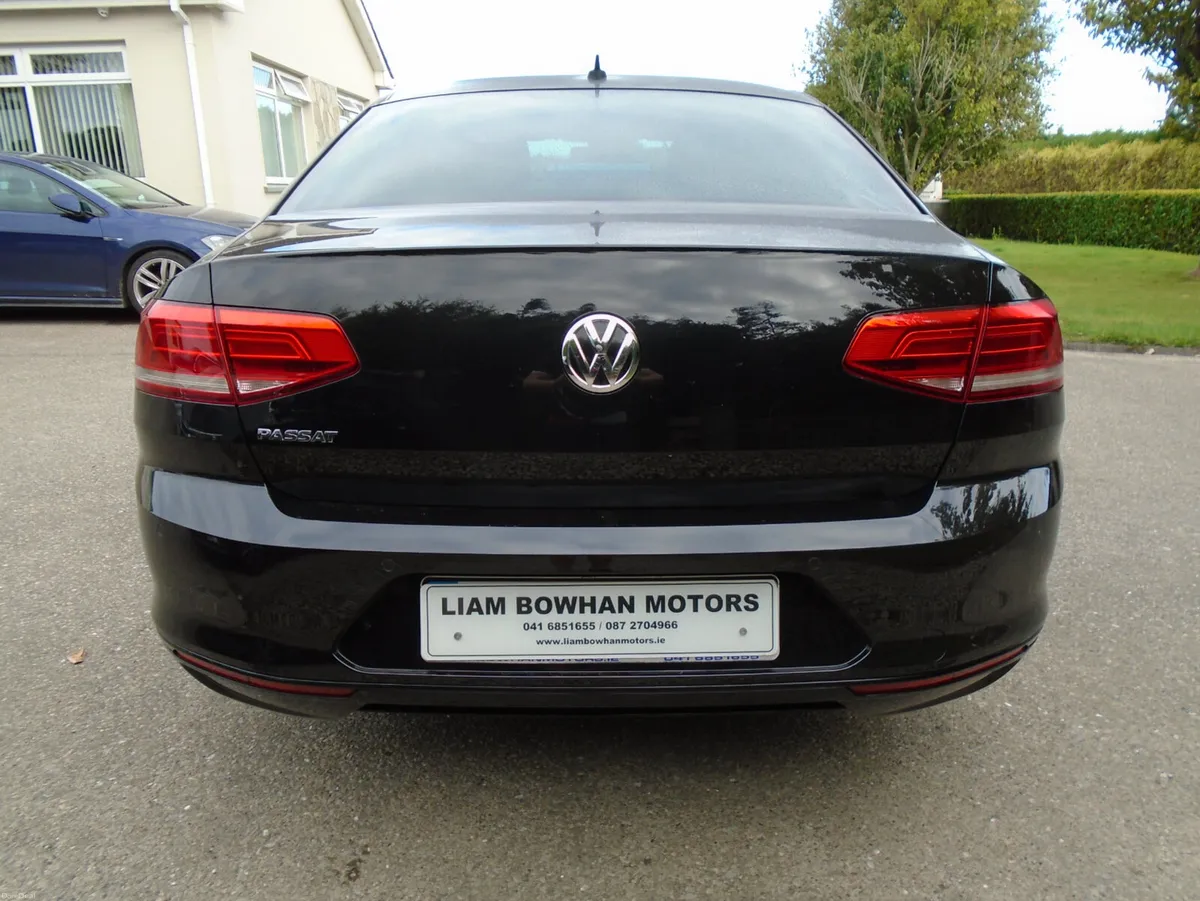 Volkswagen Passat 2020,2lt 150 6sp/camera/sat nav - Image 6