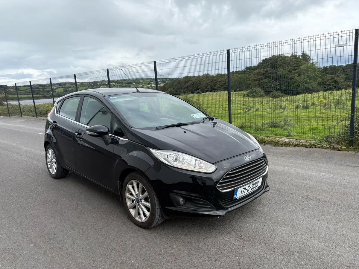 2017 FORD FIESTA TITANIUM 1.5 - Image 1