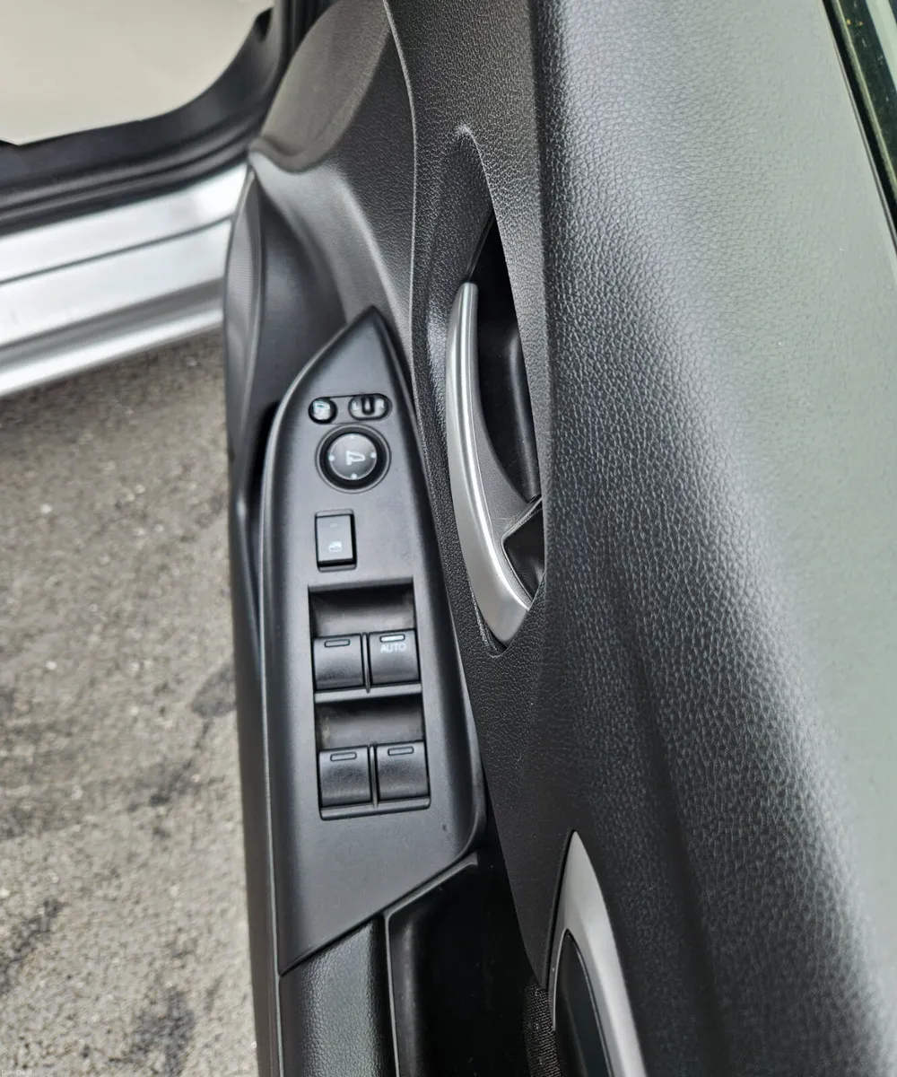 Honda Fit 2017 - Image 3