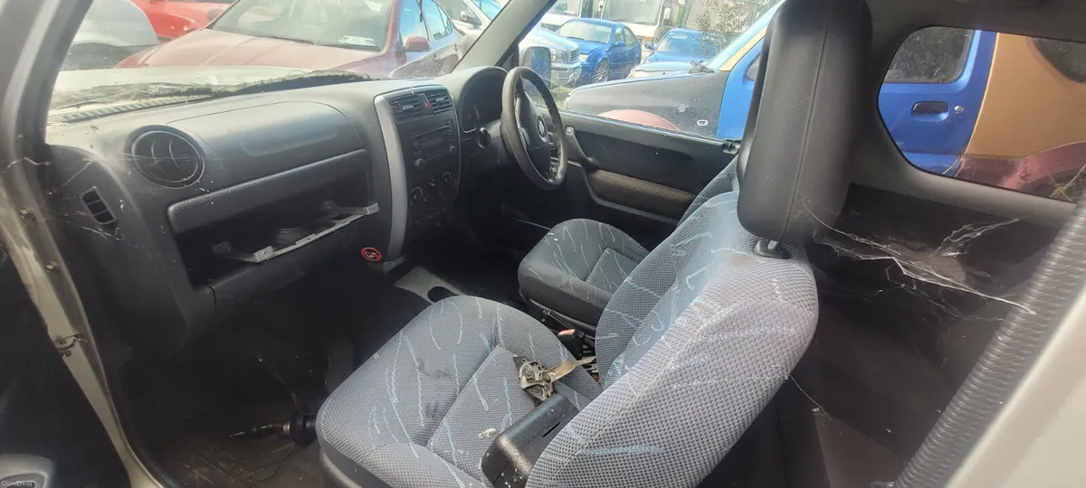 Suzuki Jimny 2005 - Image 2