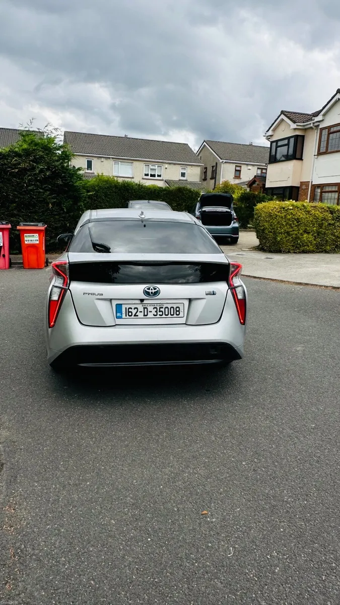 Toyota Prius 2016 - Image 5