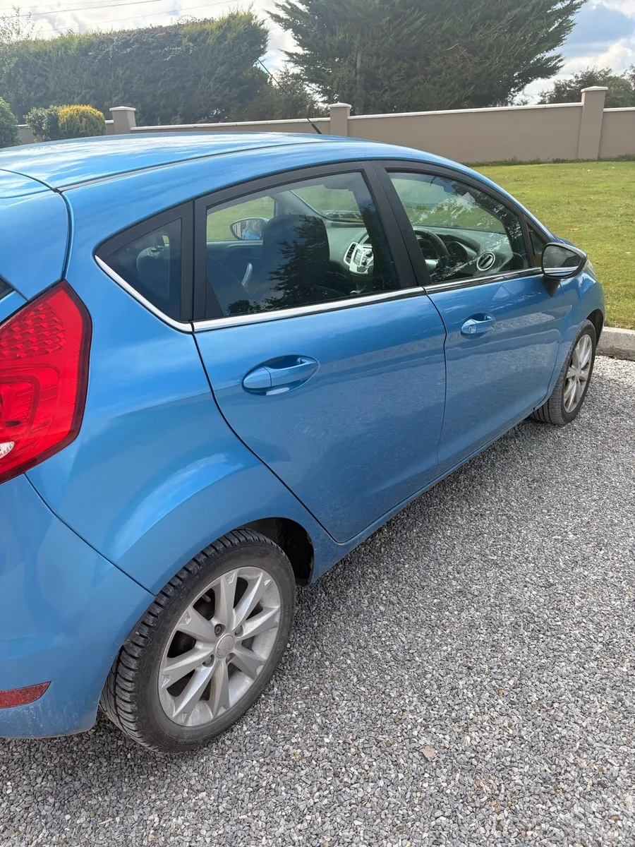 Ford Fiesta - Image 3